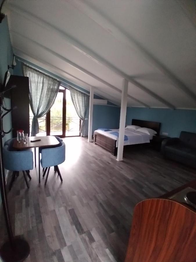 Апарт-Отель "У Речки" Kuchkisabano Extérieur photo