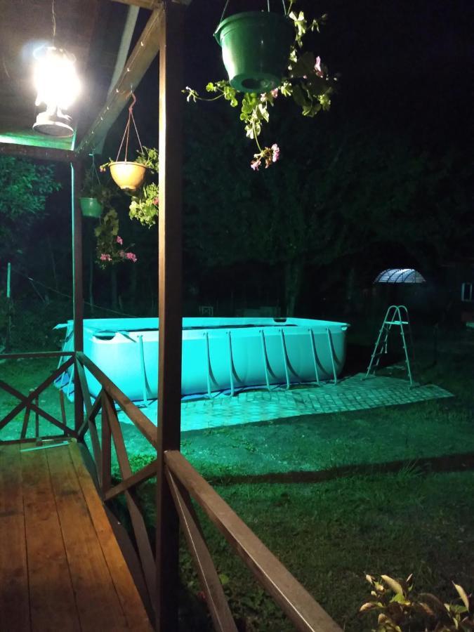 Апарт-Отель "У Речки" Kuchkisabano Extérieur photo
